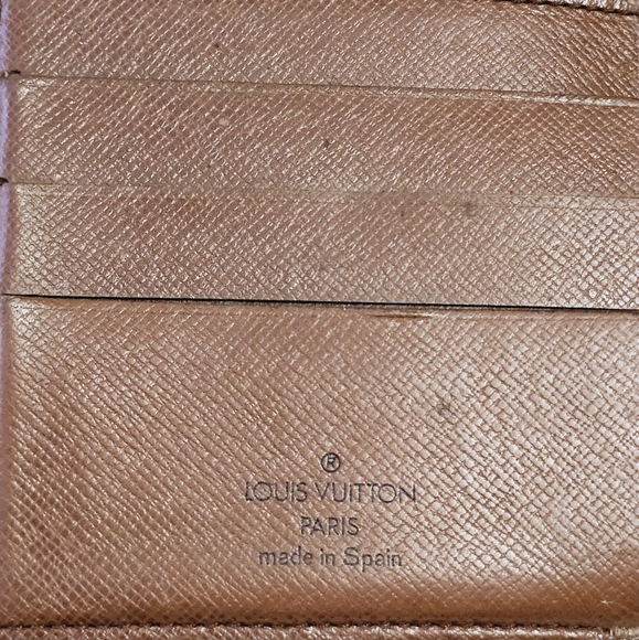 ❣️Louis Vuitton Men's Marco Wallet❣️ - Picture 14 of 17